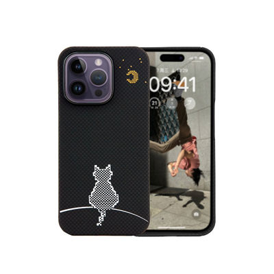 Ultra Thin 0.8mm Ketebalan 16g Berat tahan kotoran Aramid Fiber Phone Case untuk iPhone 16 Pro Max