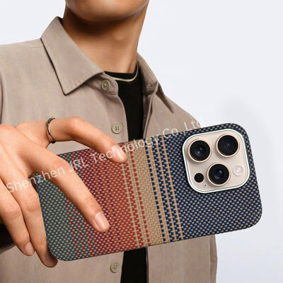 Casing Ponsel Serat Karbon Aramid Super Tipis dengan Pola Sunset yang Disesuaikan untuk iPhone 17 Pro