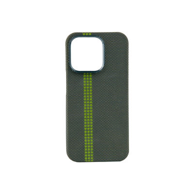 Casing Ponsel Serat Aramid Pola Kustom untuk iPhone 16 Pro Max dengan Ketebalan 0.8mm dan Berat 16g