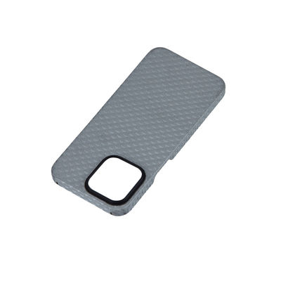 Ultra-Thin 0.8mm 16g Dirt-Resistant Aramid Carbon Fiber Magnetic Phone Case untuk iPhone 16 Series