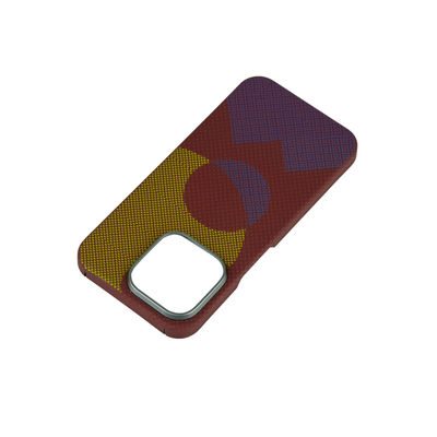 Kasus Telepon Serat Karbon Aramid Customized untuk iPhone 16 Pro Max dengan Ketebalan 0,8mm dan Berat 16g