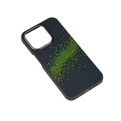 2024 New Luxury Customized 0.8mm Ketebalan 16g Berat Kasus Telepon Serat Aramid untuk iPhone 16 Pro Max