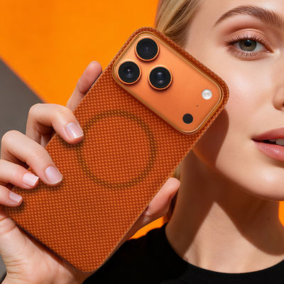 Pelindung Ponsel Serat Karbon Aramid Premium dengan Rangka Logam untuk iPhone 17 Pro Max