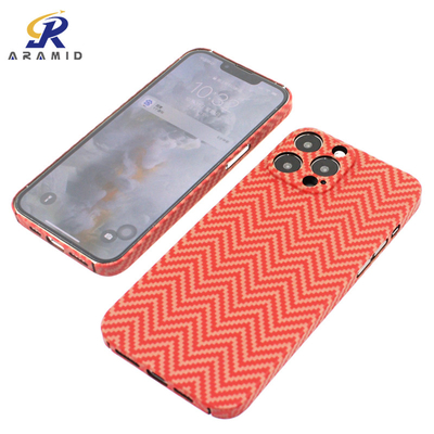 Casing iPhone Serat Aramid Oranye Memudar dengan desain Sampul Penuh